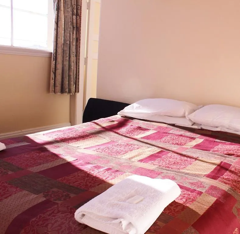 **  New City Hotel Christchurch New Zealand